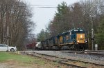 CSXT 1712 Leads M427 at Hacketts